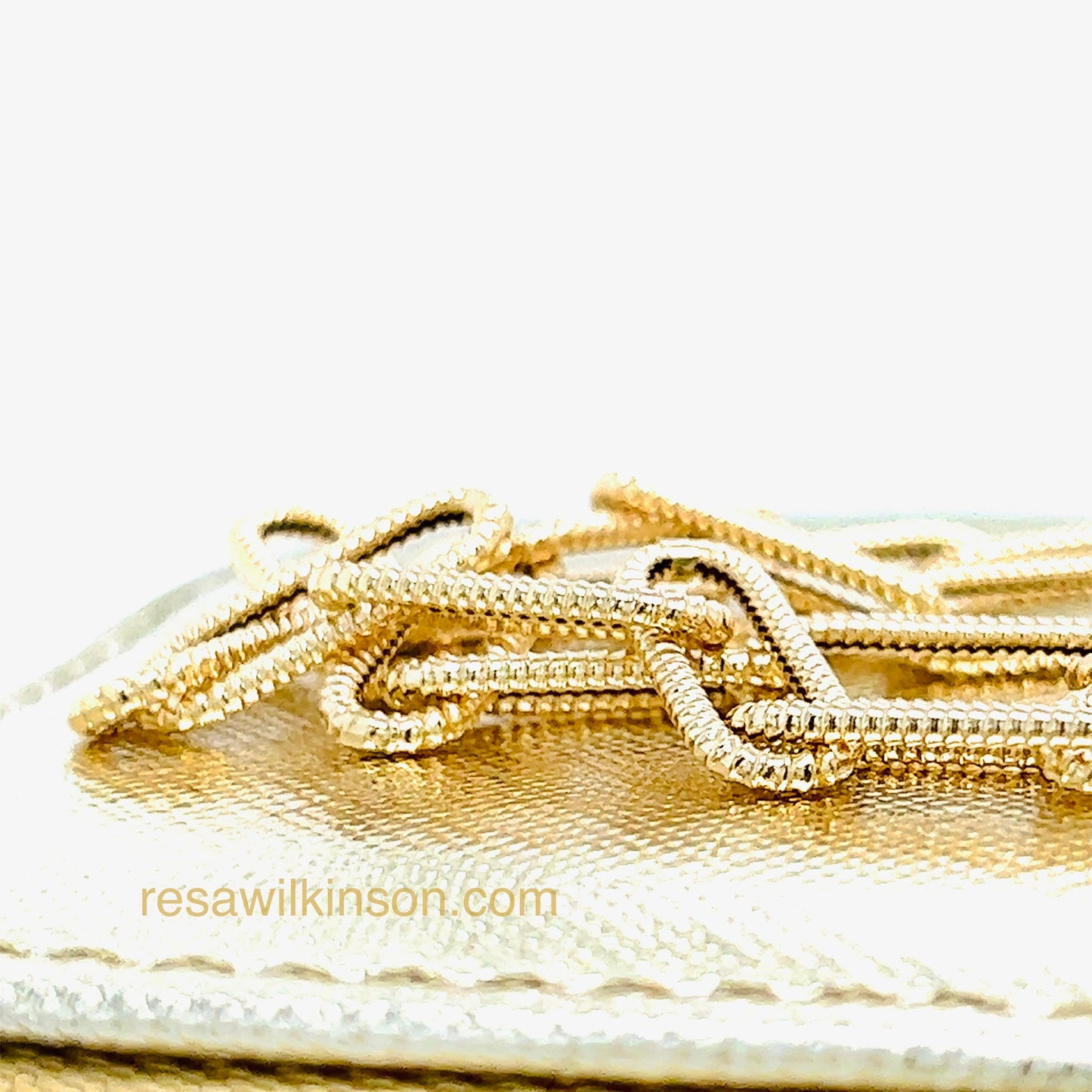 Gold Twist Rectangle Shape Necklace