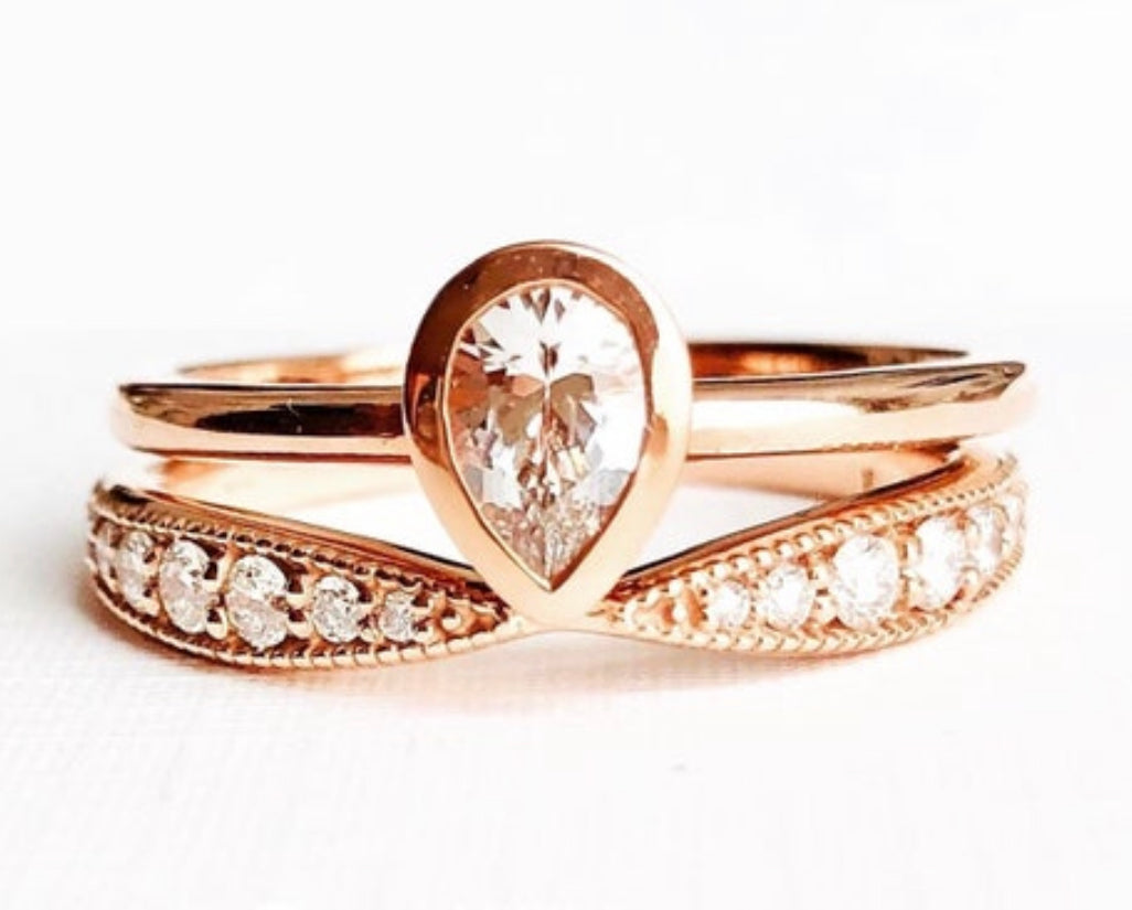 Pear Shaped White Sapphire Engagement Ring 0.26 Carats