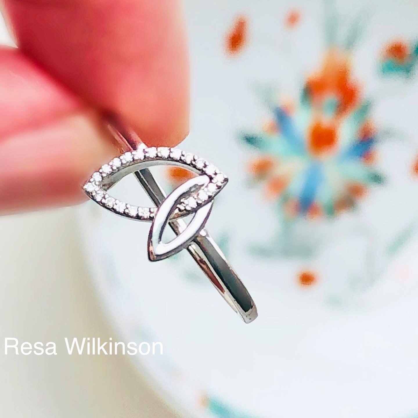 Diamond Two Leaf Ring White Gold