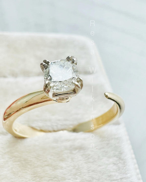 Open Concept Floating Diamond Ring